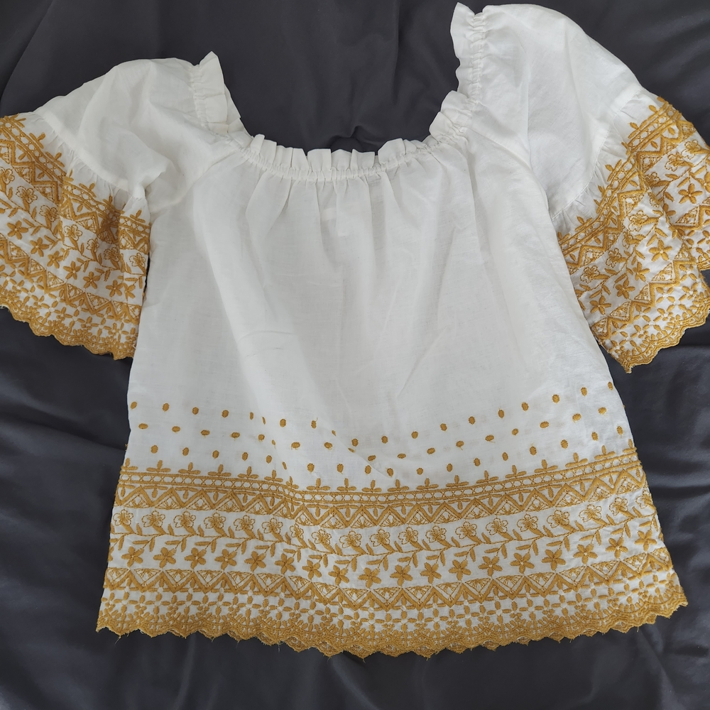 White Off The Shoulder Blouse with Gold Embroidery Small Nwot